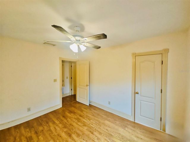 14 HAMILTON HEATH DRIVE B, Tampa, FL 33604