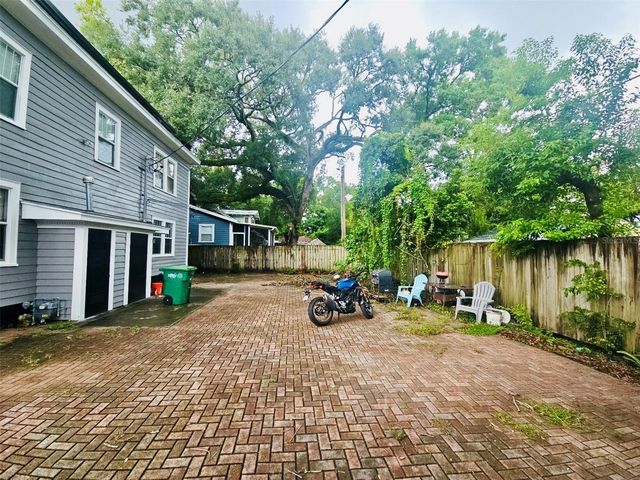 14 HAMILTON HEATH DRIVE B, Tampa, FL 33604