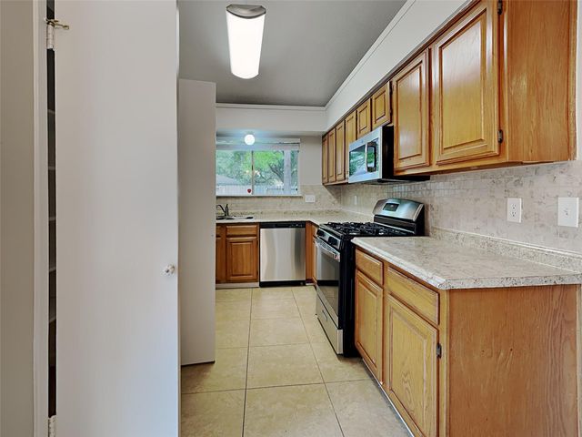 7410 Soledad Drive, Houston, TX 77083