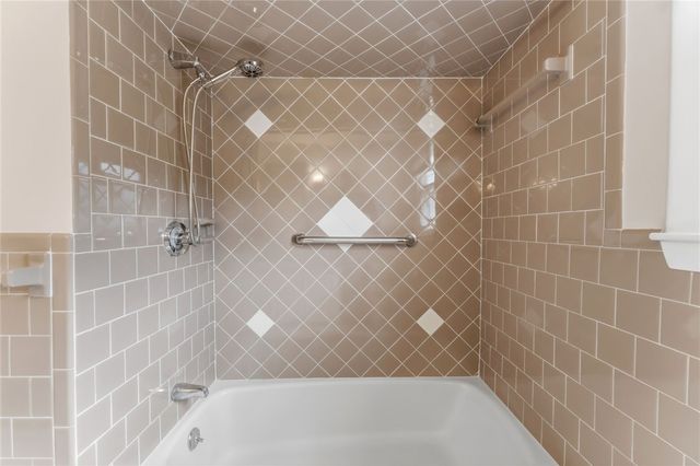 112 Jacksonia Drive, North Providence, RI 02911