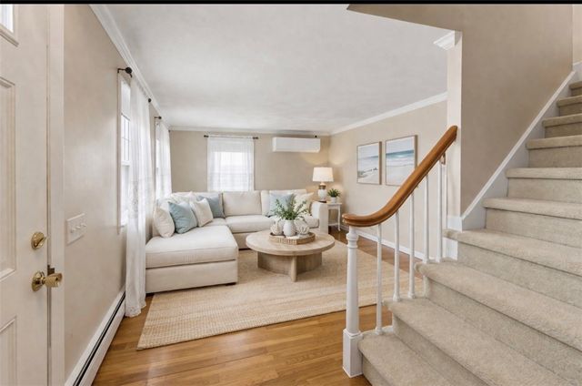 112 Jacksonia Drive, North Providence, RI 02911