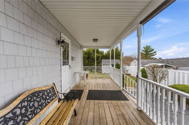 112 Jacksonia Drive, North Providence, RI 02911