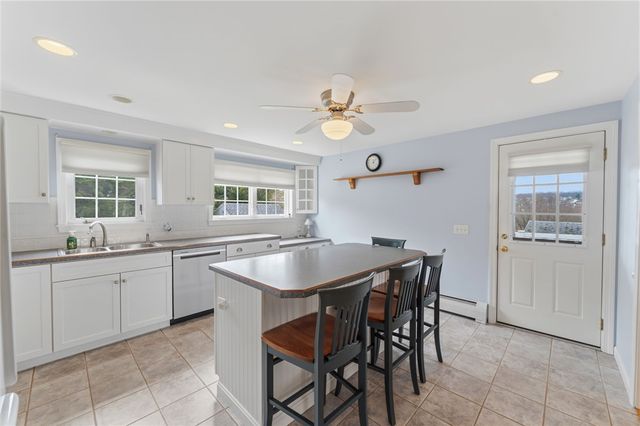 112 Jacksonia Drive, North Providence, RI 02911