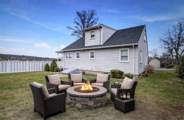 112 Jacksonia Drive, North Providence, RI 02911