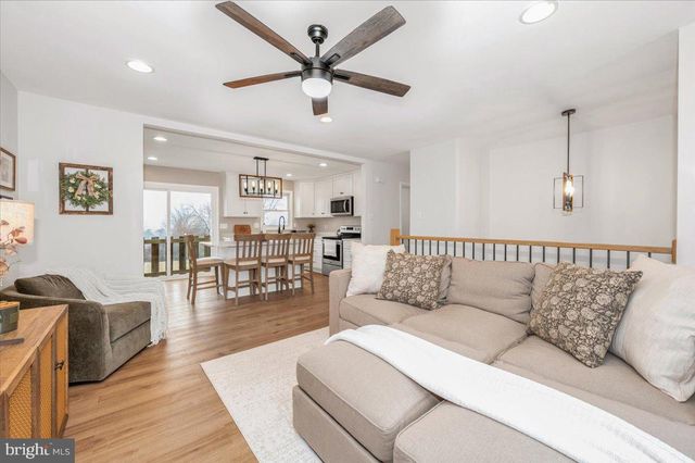 1589 SMILEY DR, New Windsor, MD 21776