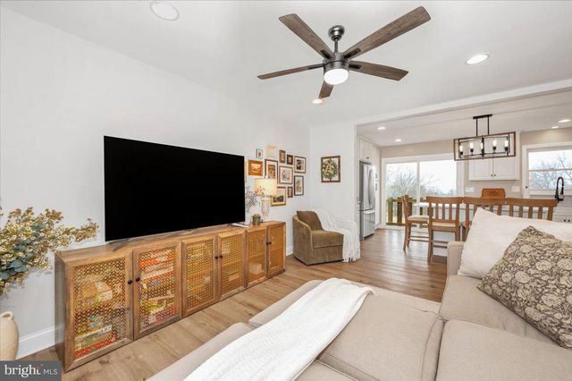 1589 SMILEY DR, New Windsor, MD 21776