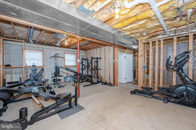 1589 SMILEY DR, New Windsor, MD 21776