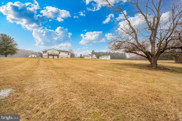 1589 SMILEY DR, New Windsor, MD 21776