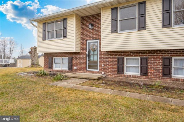 1589 SMILEY DR, New Windsor, MD 21776