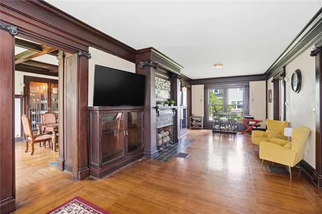 3 E Xenia Drive, Fairborn, OH 45324