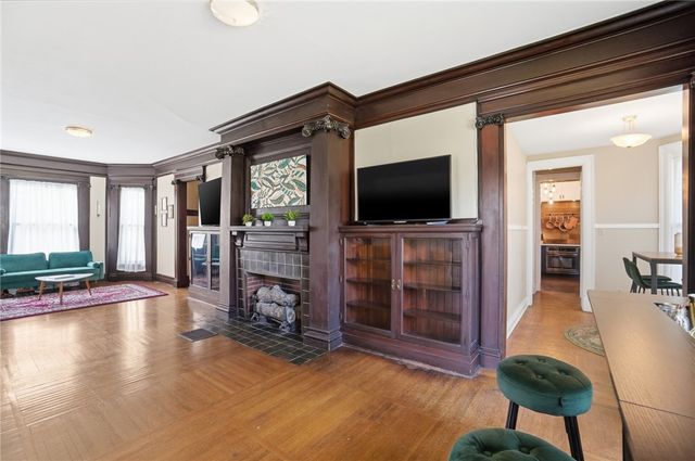 3 E Xenia Drive, Fairborn, OH 45324