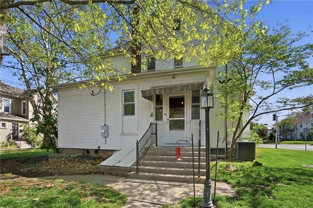 3 E Xenia Drive, Fairborn, OH 45324