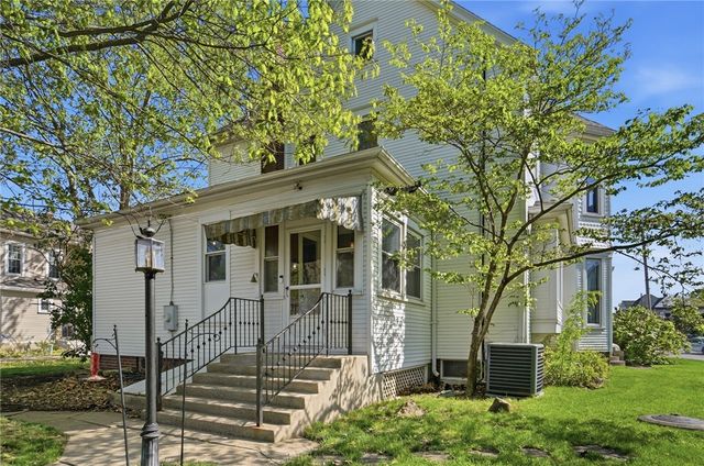 3 E Xenia Drive, Fairborn, OH 45324