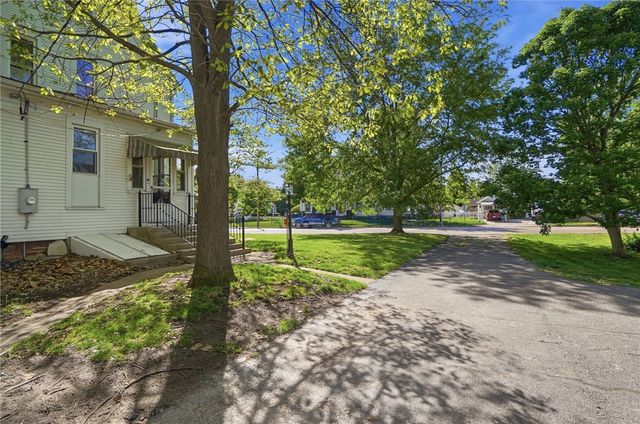 3 E Xenia Drive, Fairborn, OH 45324