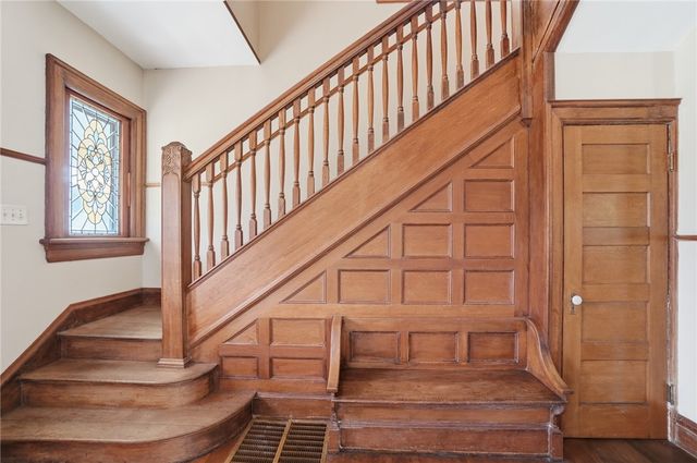 3 E Xenia Drive, Fairborn, OH 45324