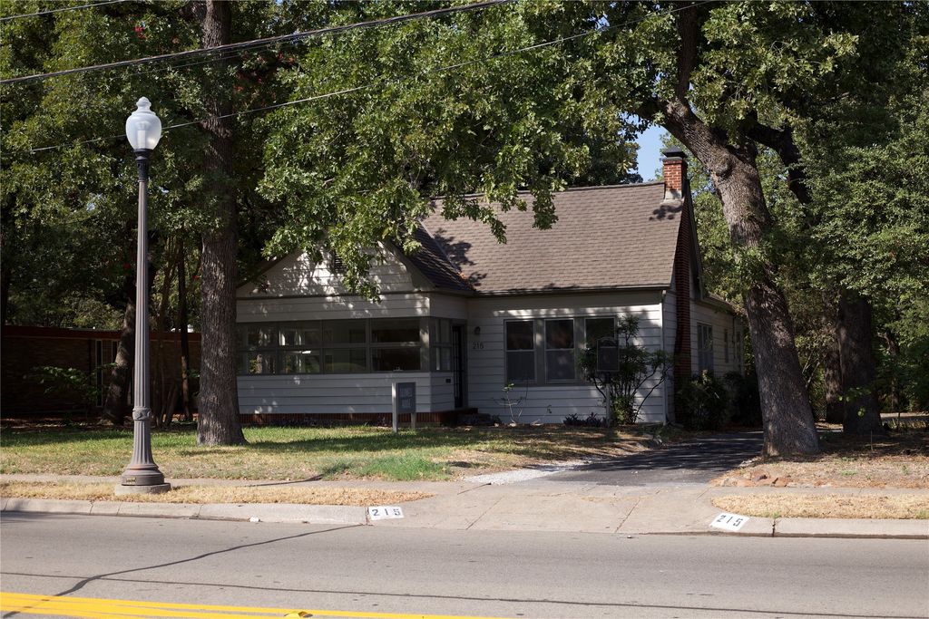 215 S OConnor Road, Irving, TX 75060 — photo 3