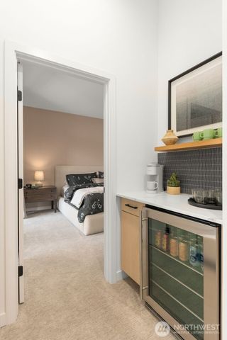 16023 SE 31st Lane, Bellevue, WA 98008