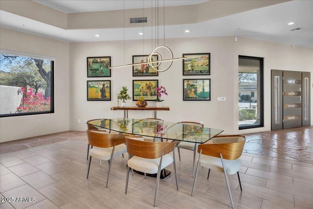 10040 E HAPPY VALLEY Road 300, Scottsdale, AZ 85255