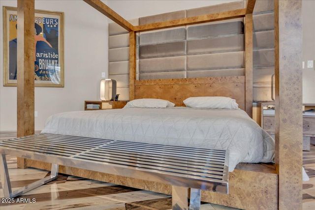 10040 E HAPPY VALLEY Road 300, Scottsdale, AZ 85255