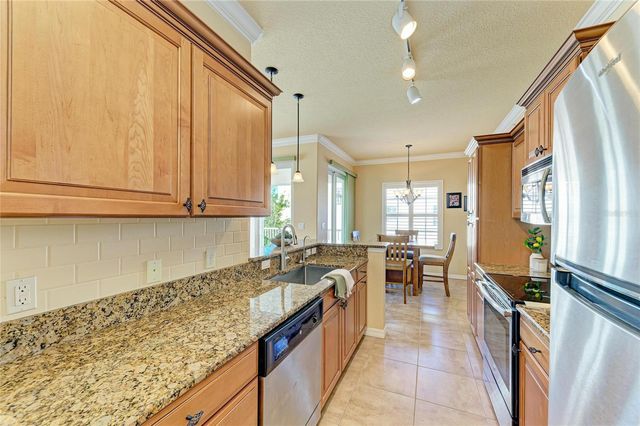 500 SAN LINO CIRCLE 521, Venice, FL 34292