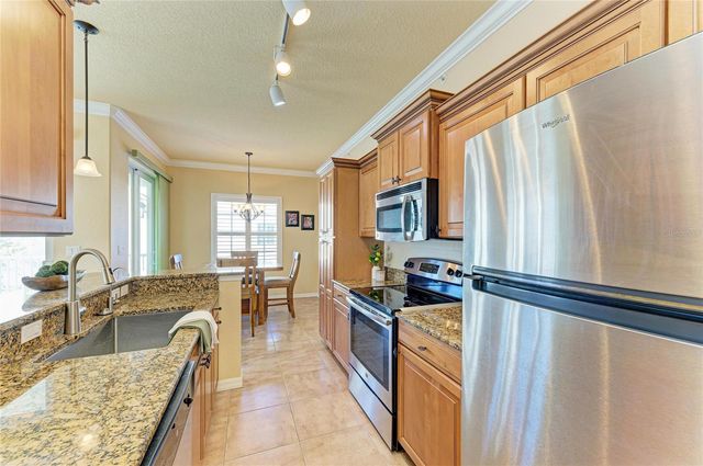 500 SAN LINO CIRCLE 521, Venice, FL 34292