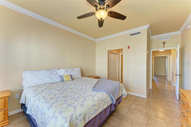 500 SAN LINO CIRCLE 521, Venice, FL 34292