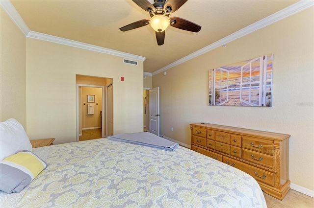 500 SAN LINO CIRCLE 521, Venice, FL 34292