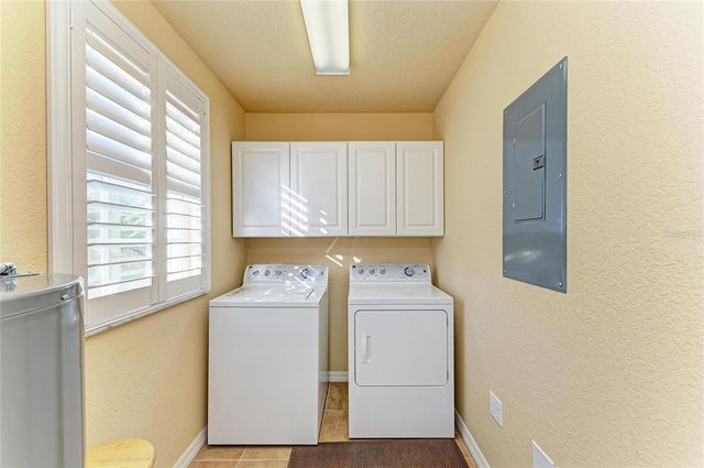 500 SAN LINO CIRCLE 521, Venice, FL 34292