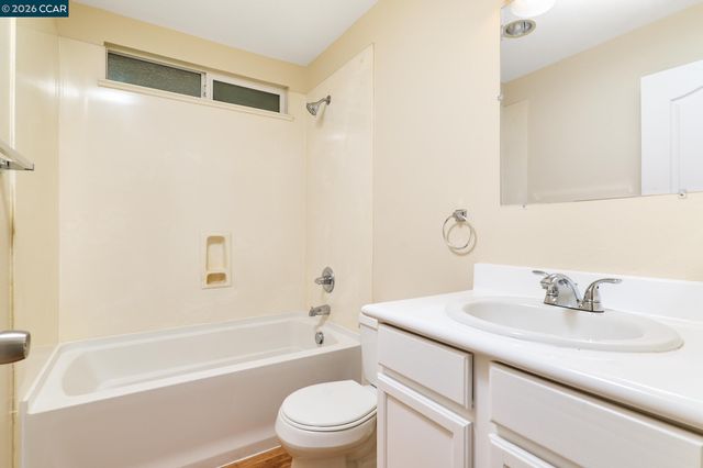 231 Whimbrel Cir, Pittsburg, CA 94565