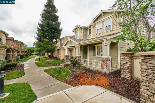 231 Whimbrel Cir, Pittsburg, CA 94565