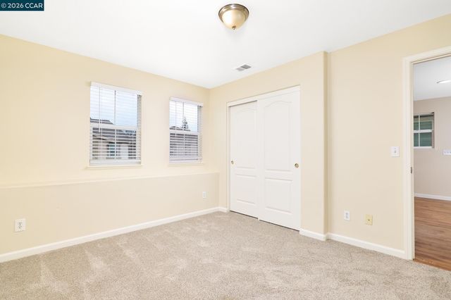 231 Whimbrel Cir, Pittsburg, CA 94565