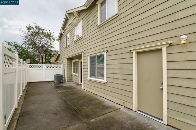 231 Whimbrel Cir, Pittsburg, CA 94565