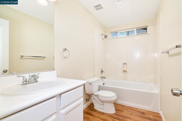 231 Whimbrel Cir, Pittsburg, CA 94565