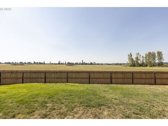 1198 FILBERT St, Jefferson, OR 97352