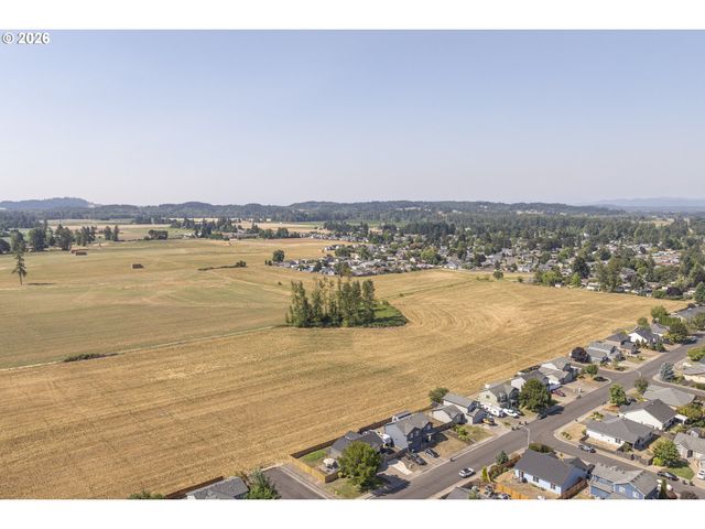 1198 FILBERT St, Jefferson, OR 97352
