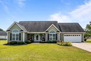 1763 Oak Pointe Drive, Greenville, NC 27834