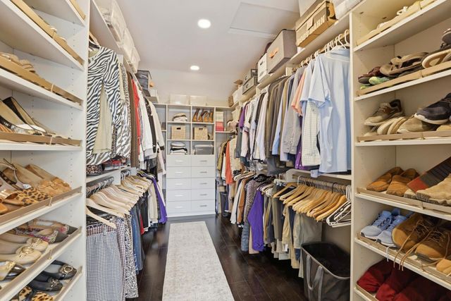 2016 Idaho Mine Ct, Gold River, CA 95670