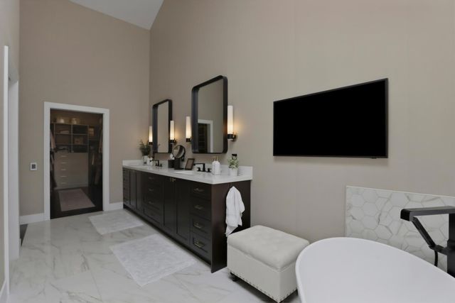 2016 Idaho Mine Ct, Gold River, CA 95670