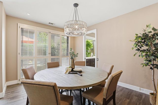 2016 Idaho Mine Ct, Gold River, CA 95670