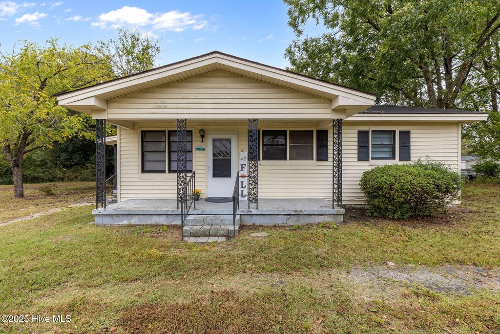 206 Olive Street, Goldsboro, NC 27530