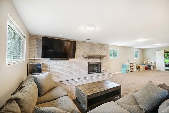 7207 Barr Circle, Dayton, OH 45459
