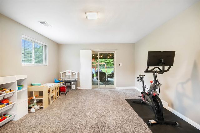 7207 Barr Circle, Dayton, OH 45459