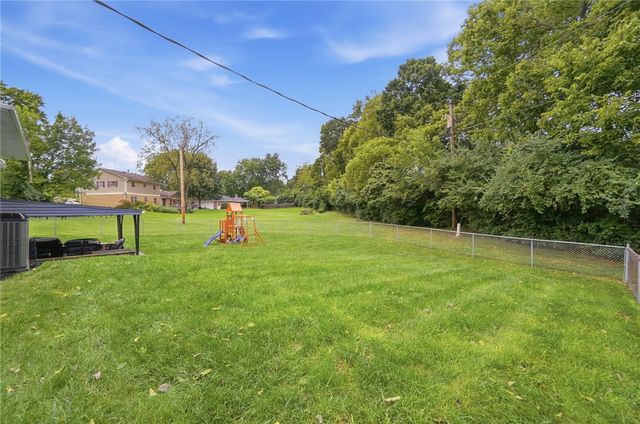7207 Barr Circle, Dayton, OH 45459
