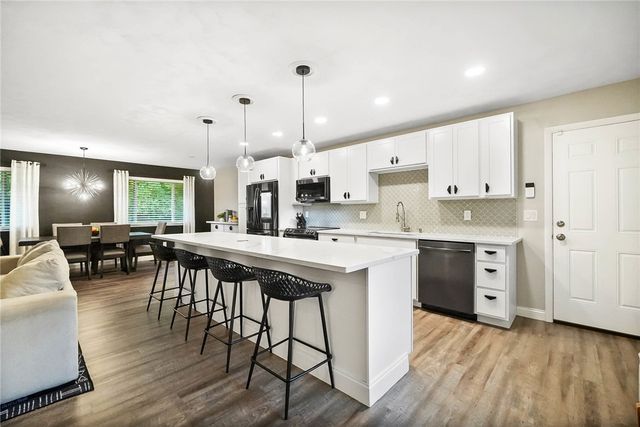 7207 Barr Circle, Dayton, OH 45459