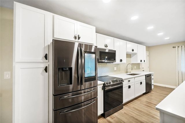 7207 Barr Circle, Dayton, OH 45459