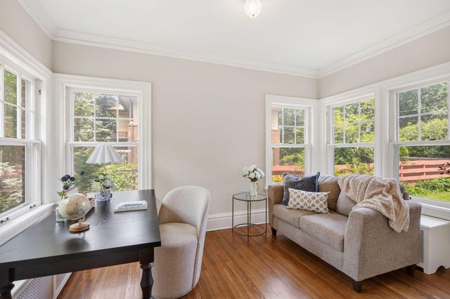4325 Wooddale Avenue S, Saint Louis Park, MN 55424