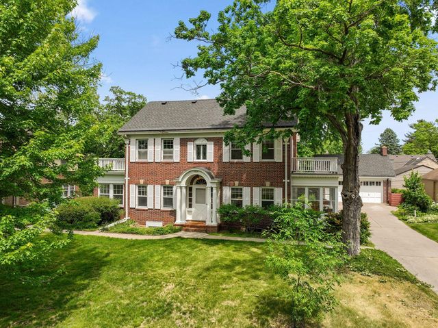 4325 Wooddale Avenue S, Saint Louis Park, MN 55424