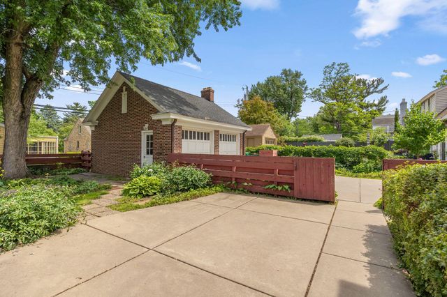 4325 Wooddale Avenue S, Saint Louis Park, MN 55424