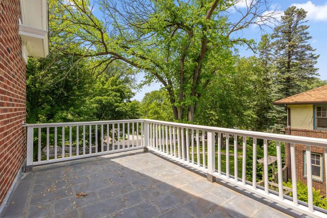 4325 Wooddale Avenue S, Saint Louis Park, MN 55424