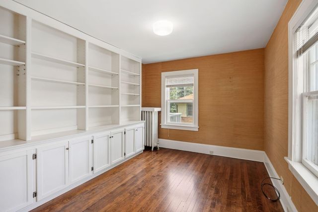 4325 Wooddale Avenue S, Saint Louis Park, MN 55424